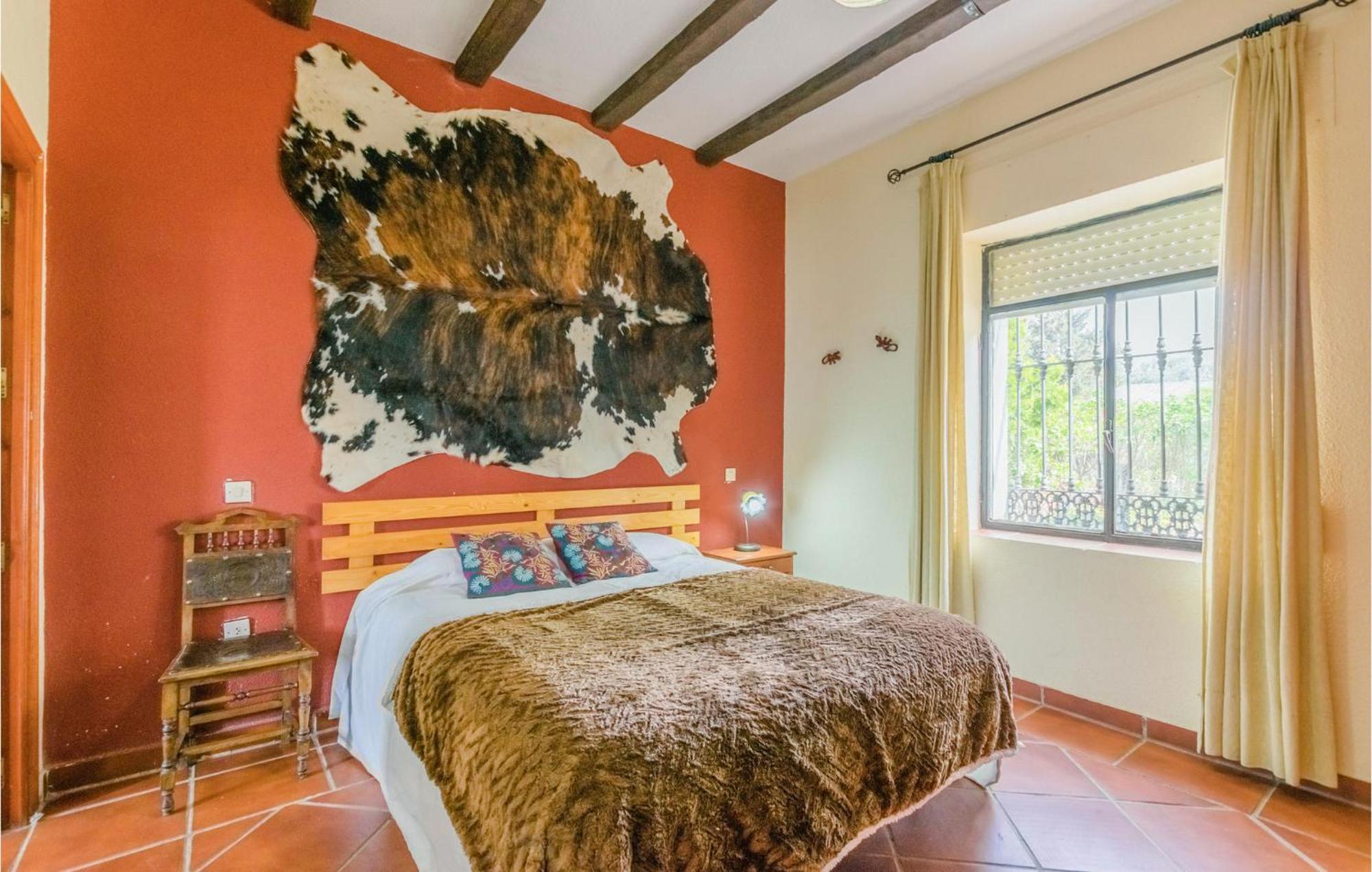 Gorgeous Home In Aldeaquemada With Swimming Pool 외부 사진