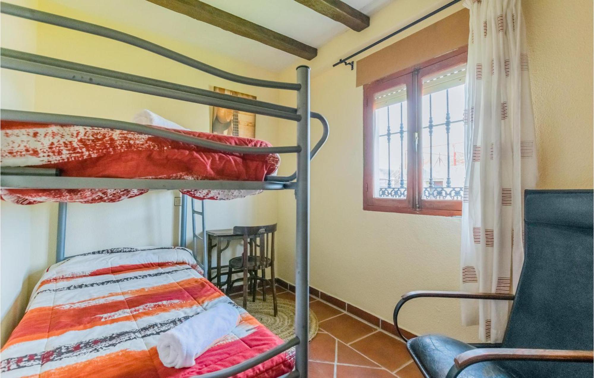 Gorgeous Home In Aldeaquemada With Swimming Pool 외부 사진
